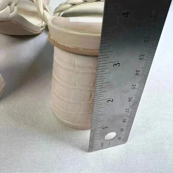 DV Dolce Vita Women's Sindra Heeled Sandal
Sz 9.5 New in Box - Picture 13 of 16